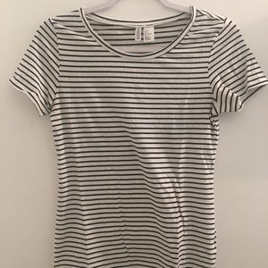 H&M tee